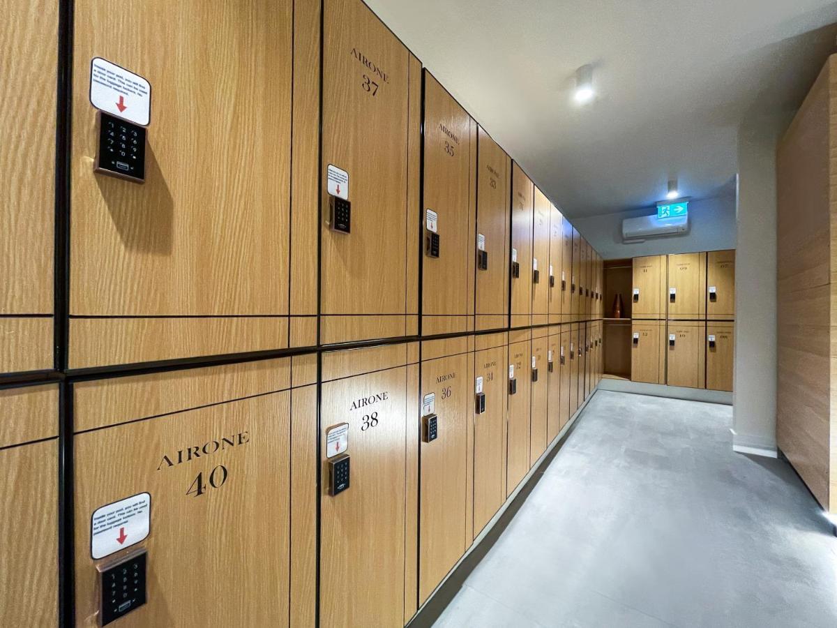 Airone Capsule Hotel هوبارت المظهر الخارجي الصورة