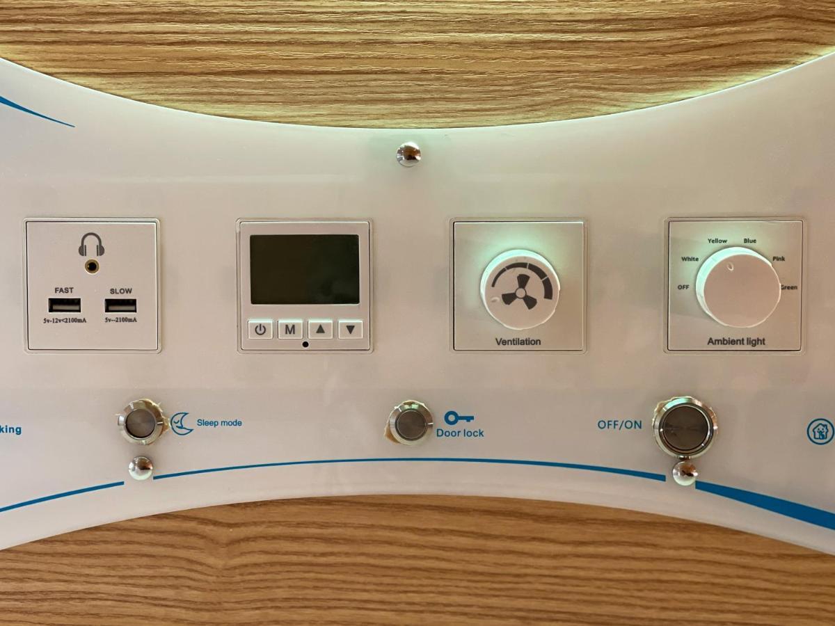 Airone Capsule Hotel هوبارت المظهر الخارجي الصورة
